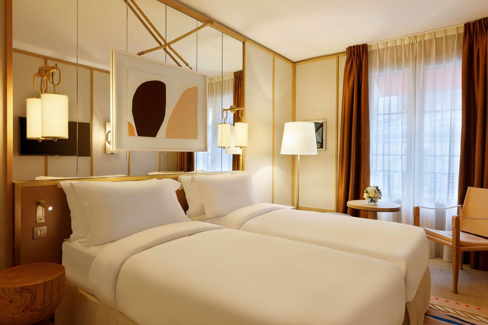 Le Belgrand Hotel Paris Champs Elysees, Tapestry By Hilton المظهر الخارجي الصورة
